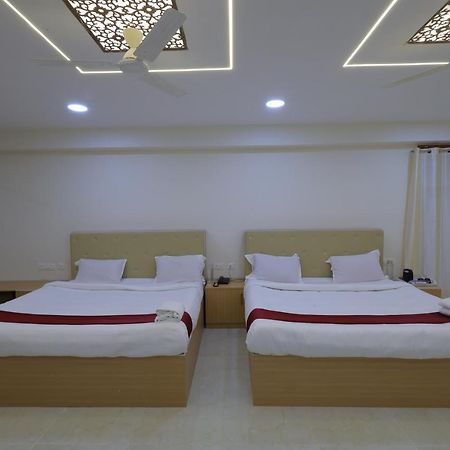Hotel Rajam Selva Sirkazhi エクステリア 写真