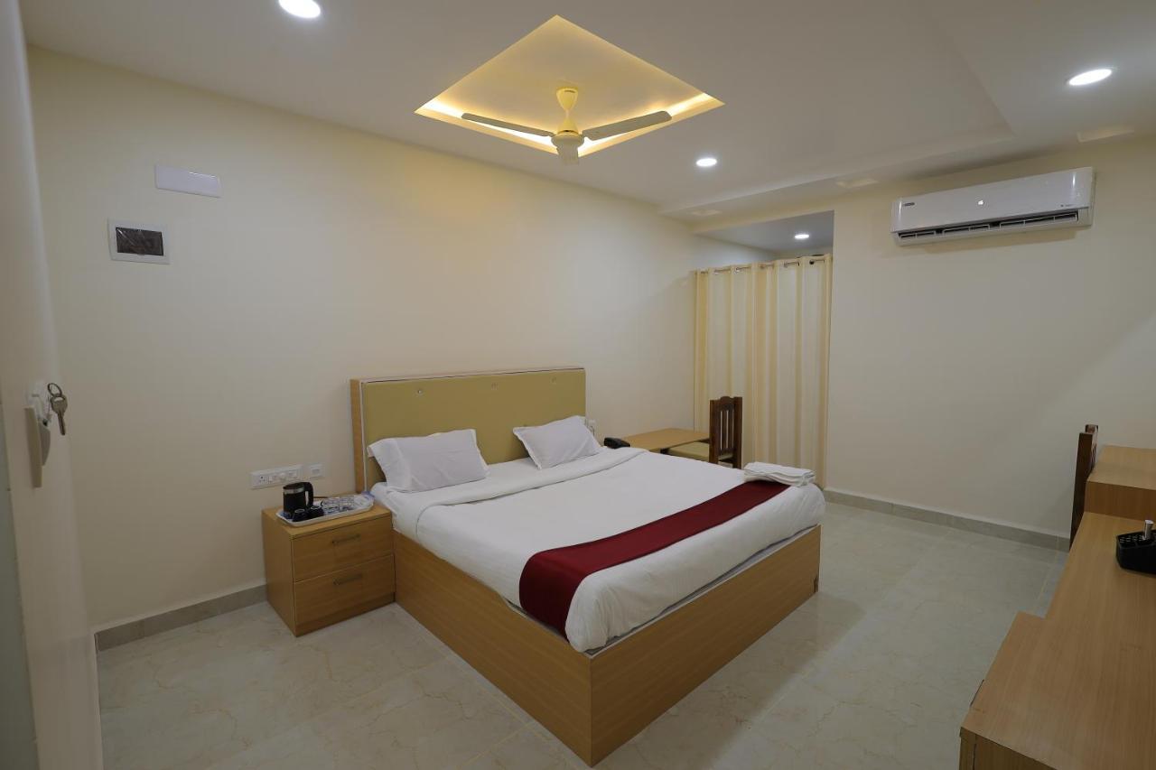 Hotel Rajam Selva Sirkazhi エクステリア 写真