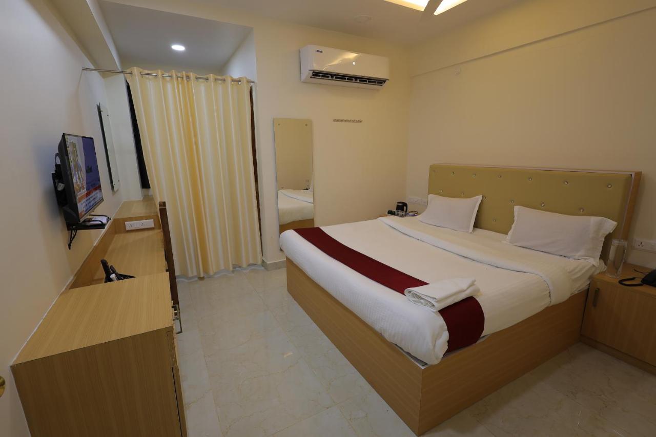 Hotel Rajam Selva Sirkazhi エクステリア 写真